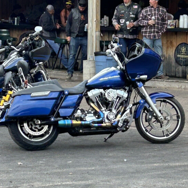 Harley Davidson Road Glide Exhaust Bigshot Blue