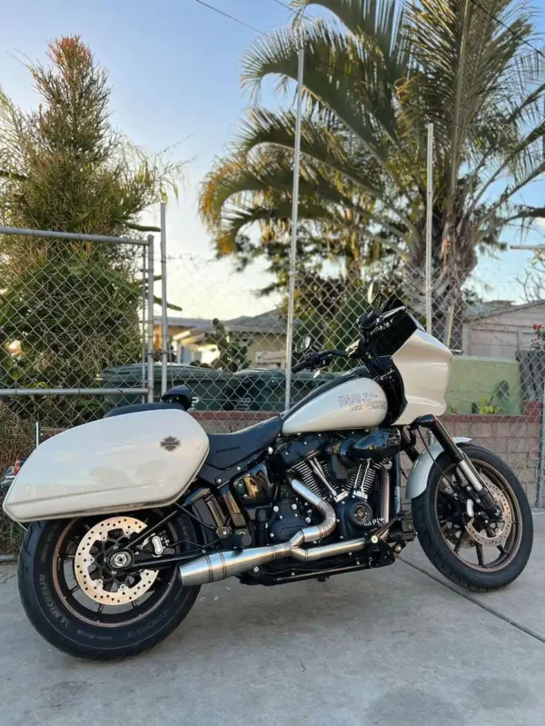 Knalpot Harley Davidson Touring,dyna,softail 2 into 1 smoke muffler