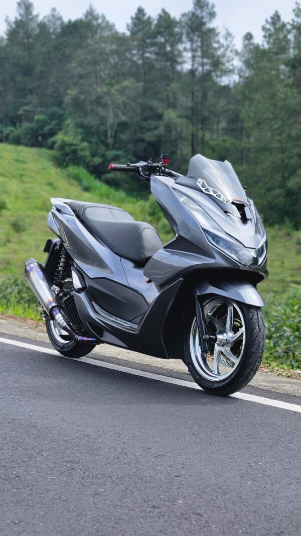 Knalpot Honda Pcx 160 Smoke Muffler