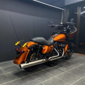Knalpt Harley Davidson Touring Road Glide M8