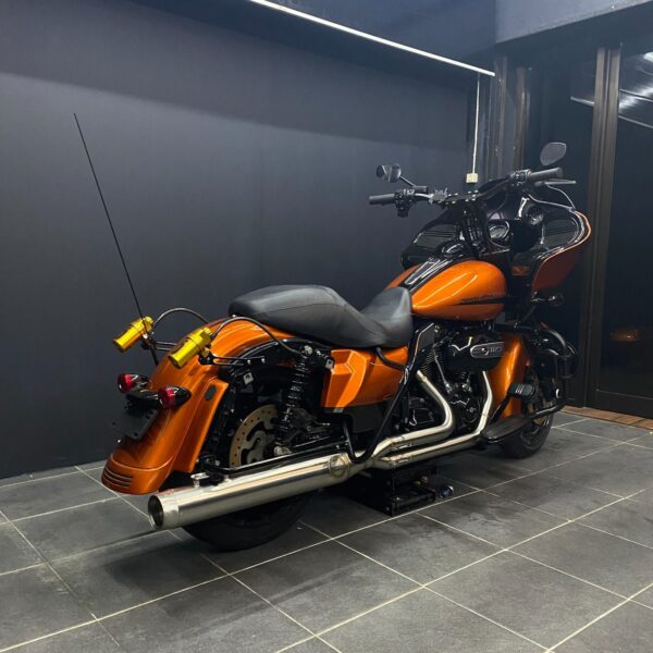 Knalpot Harley Davidson Touring