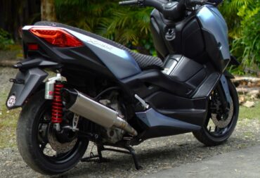 SM Titan exhaust full stainless for XMAX 300 from Smoke Muffler