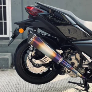 Motor XMAX dengan knalpot aftermarket Smoke Muffler